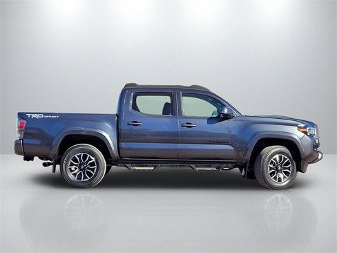Used 2022 Toyota Tacoma 2WD Double Cab image 3