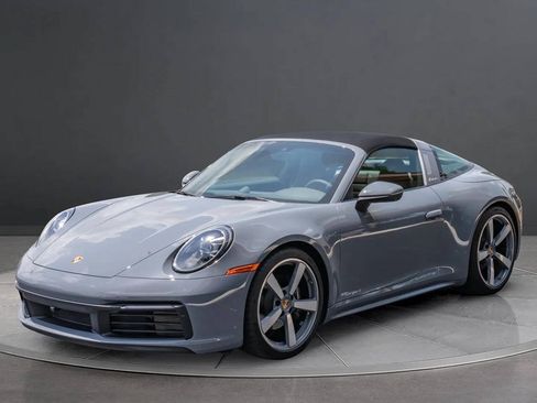 Used 2024 Porsche 911 Targa 4 AWD/4WD image 4