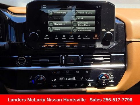 Used 2023 Nissan Pathfinder Platinum w/ Cargo Package AWD/4WD image 19