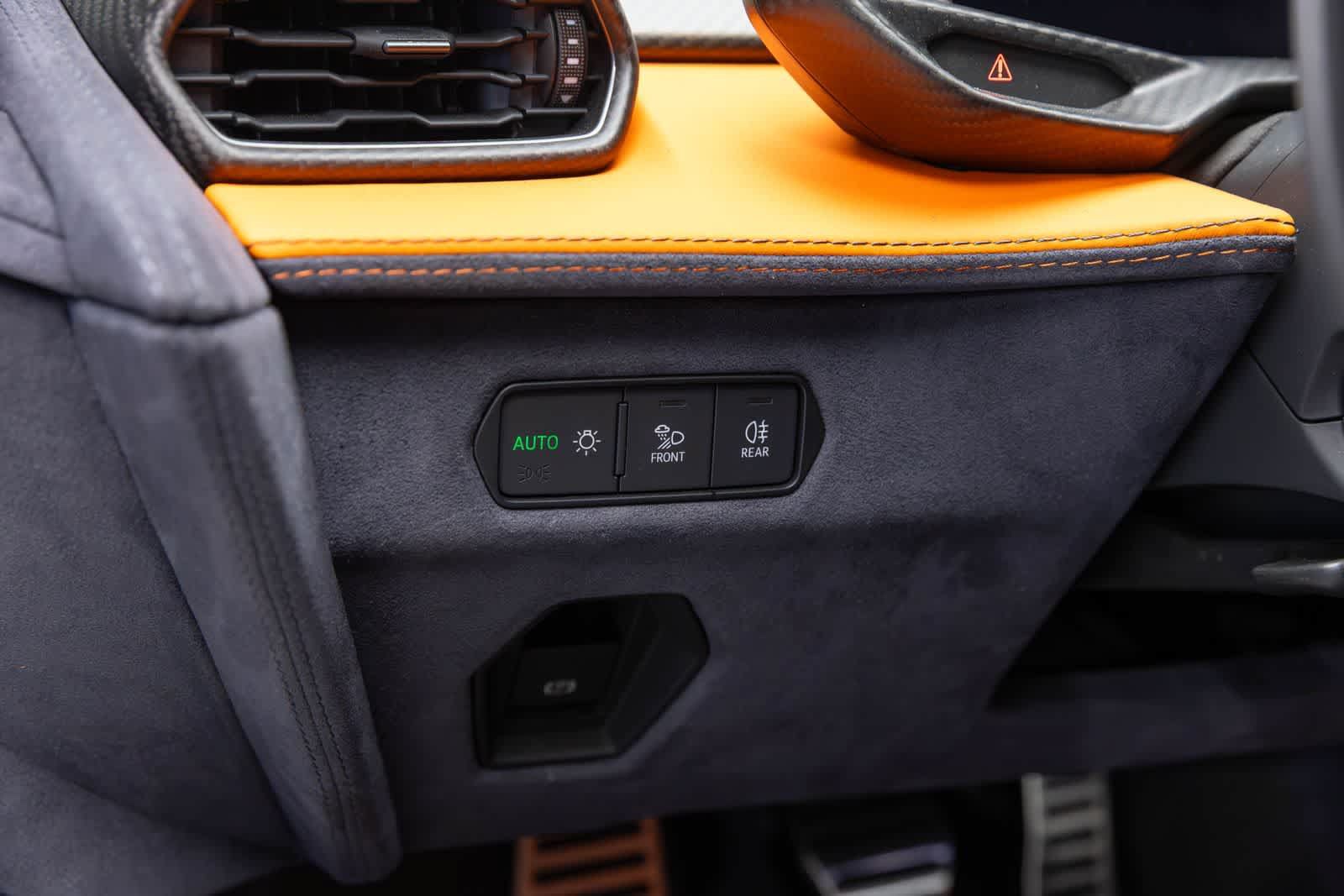 Used 2024 Lamborghini Revuelto AWD/4WD image 25