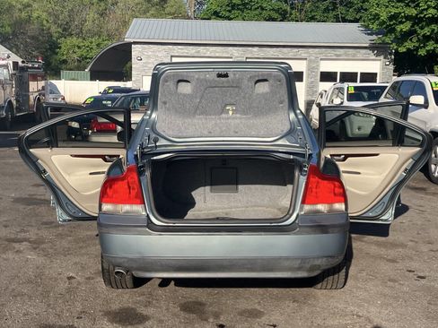 Used 2002 Volvo S60 2.4T AWD/4WD image 32