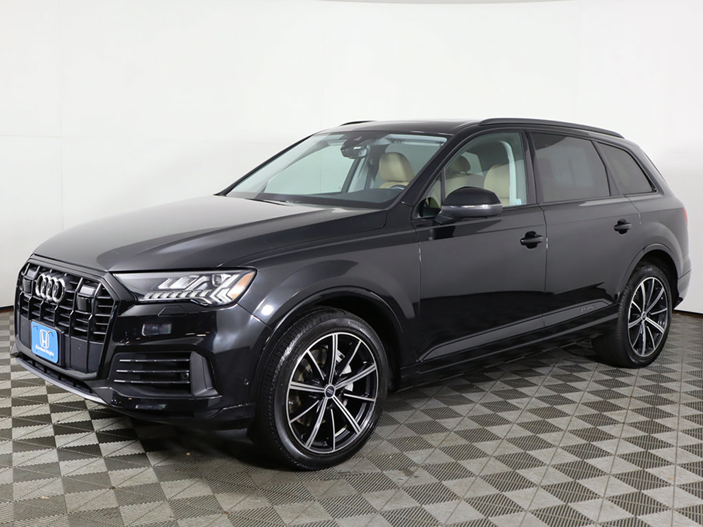 Used 2023 Audi Q7 3.0T Premium Plus w/ Premium Plus Package AWD/4WD image 12