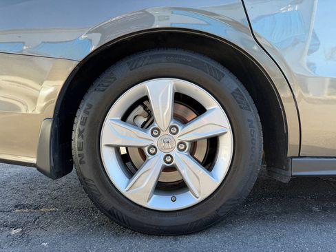 Used 2019 Honda Odyssey EX-L image 27