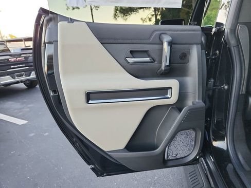 New 2026 GMC Hummer EV SUV image 10