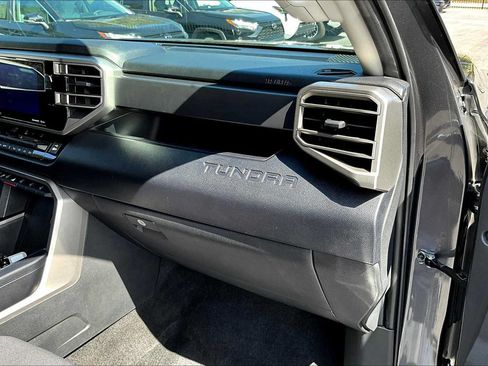 Used 2022 Toyota Tundra SR5 w/ Convenience Package RWD image 17