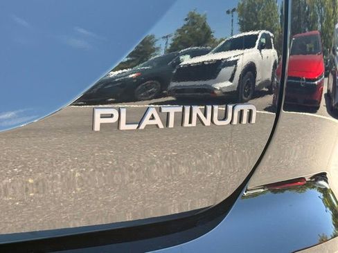 New 2026 Nissan Rogue Platinum AWD/4WD image 19