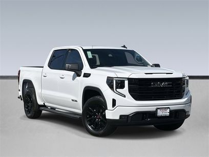 New 2026 GMC Sierra 1500 Elevation w/ LPO, Elevation Black Package