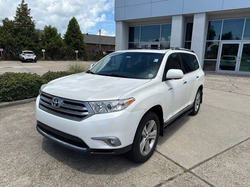 Used 2013 Toyota Highlander Limited FWD image 3