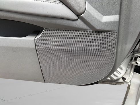 Used 2009 Toyota Avalon XL FWD image 21
