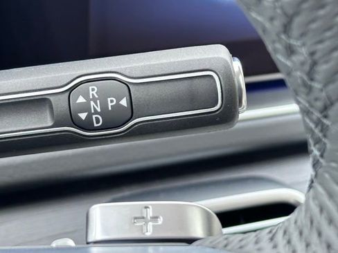 New 2026 Mercedes-Benz GLS 580 4MATIC image 18