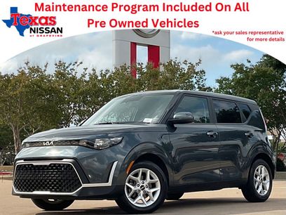 Used 2025 Kia Soul LX w/ LX Technology Package