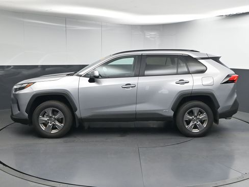 Used 2024 Toyota RAV4 LE image 5