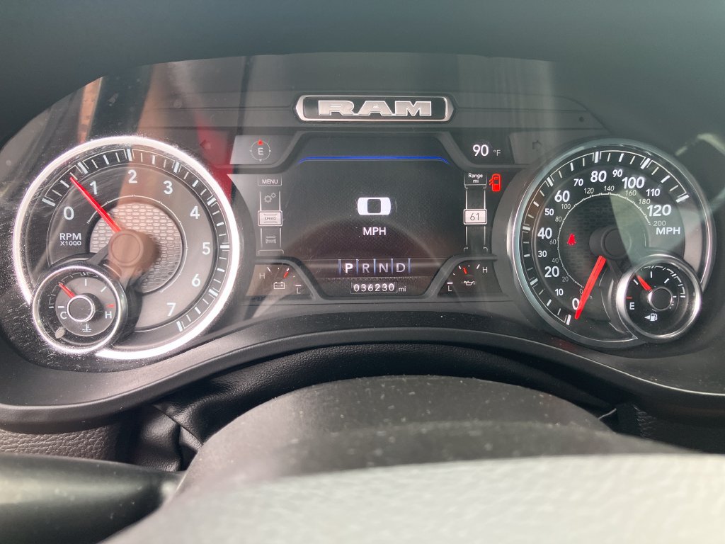 Used 2023 RAM 1500 Laramie AWD/4WD image 16