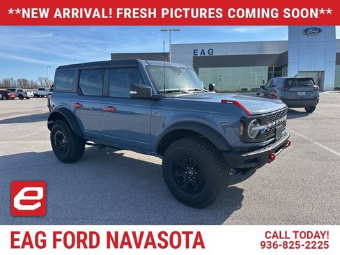 Used 2024 Ford Bronco Wildtrak image 1