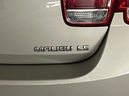 Used 2016 Chevrolet Malibu LS image 29