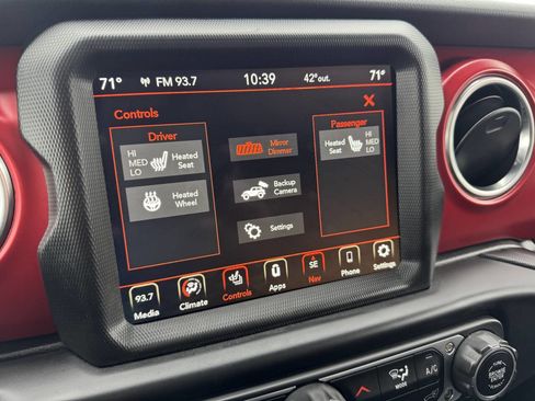 Used 2023 Jeep Wrangler Unlimited Rubicon w/ LED Lighting Group image 14