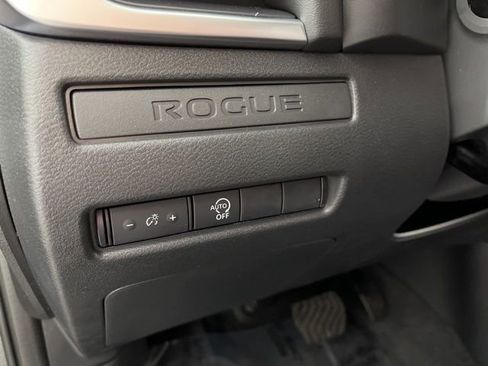 New 2026 Nissan Rogue S image 31