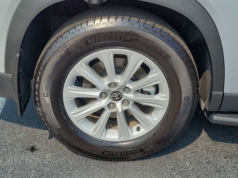 Certified 2026 Toyota Grand Highlander AWD image 6