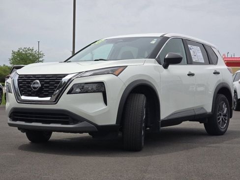 Certified 2023 Nissan Rogue S AWD/4WD image 17