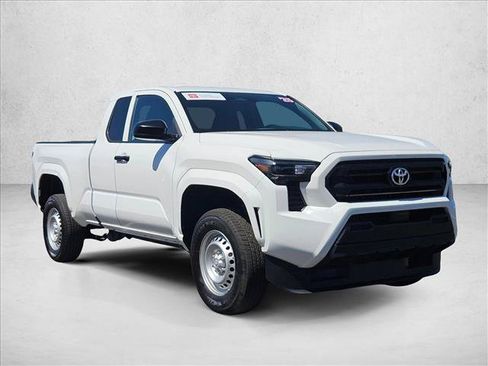 Certified 2025 Toyota Tacoma SR w/ SR Upgrade Package RWD image 3