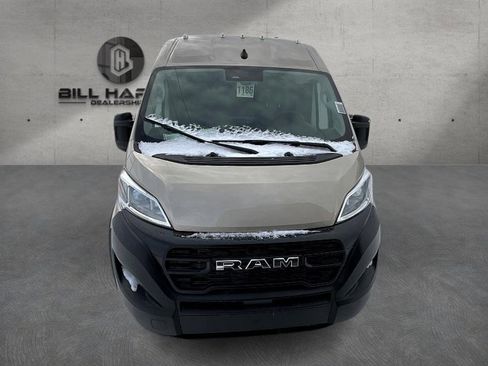 New 2026 RAM ProMaster 2500 w/ Premium Convenience Group image 2