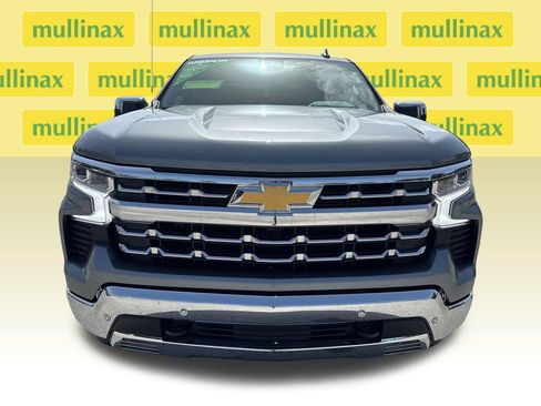 Used 2025 Chevrolet Silverado 1500 LTZ w/ Z71 Off-Road Package AWD/4WD image 10