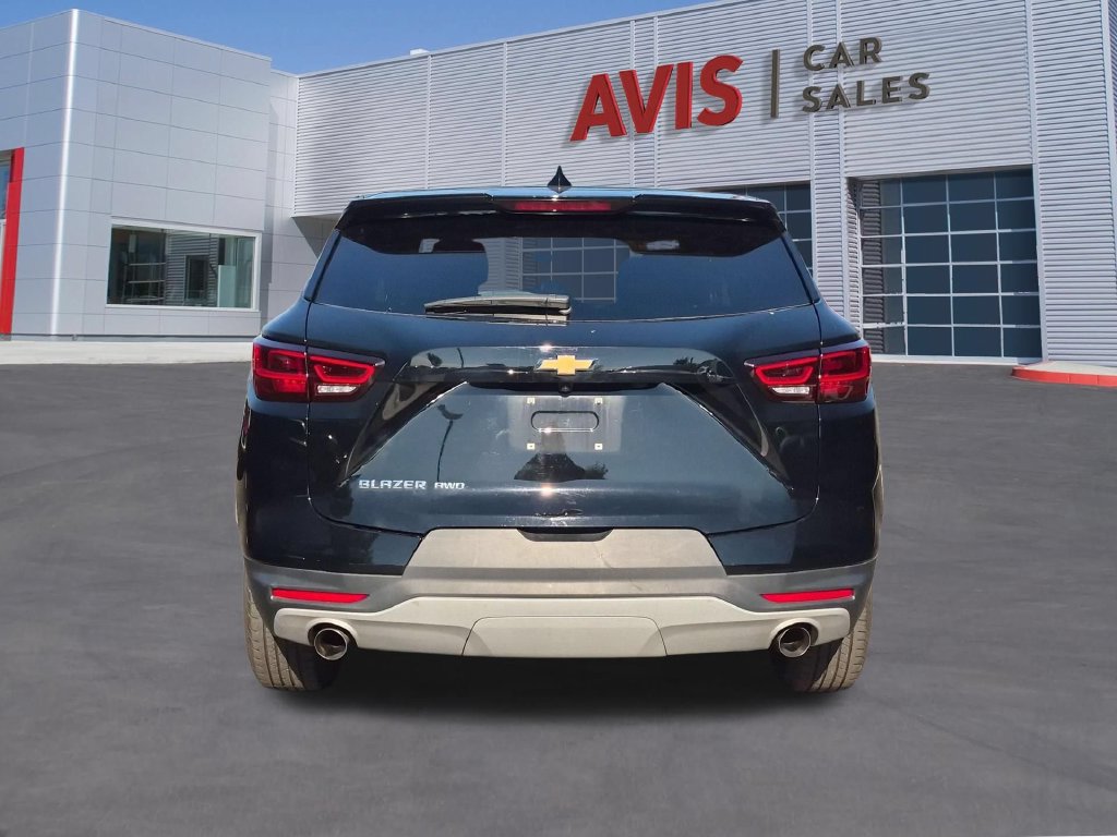 Used 2025 Chevrolet Blazer LT AWD/4WD image 6