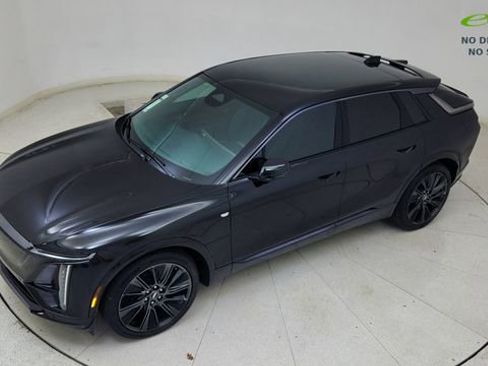 Used 2024 Cadillac Lyriq Sport w/ Nappa Leather Package image 78