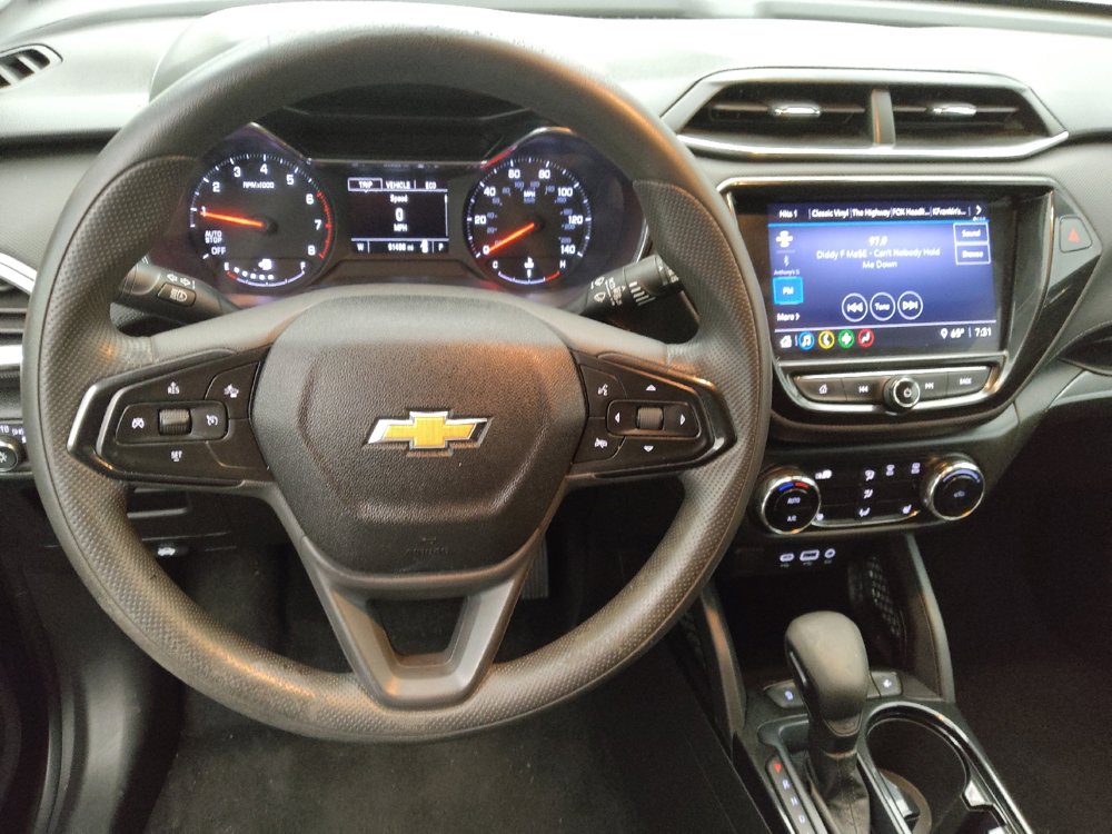 Used 2021 Chevrolet TrailBlazer LT w/ Convenience Package FWD image 22