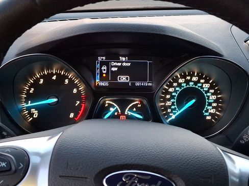 Used 2013 Ford Escape Titanium w/ Parking Technology Pkg image 25