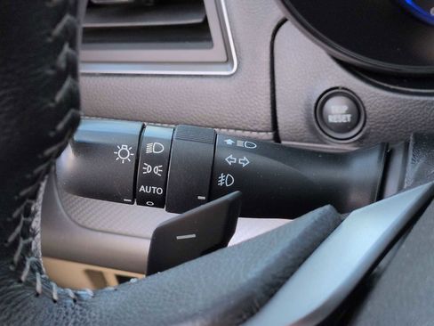 Used 2018 Subaru Legacy 2.5i Premium w/ Eyesight & BSD & Rcta & HBA image 27