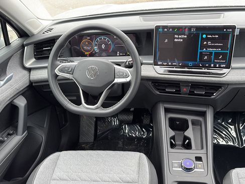 New 2026 Volkswagen Tiguan S image 9