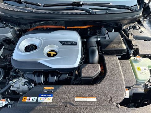 Used 2017 Hyundai Sonata SE FWD image 24