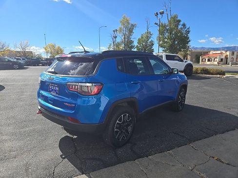 Used 2021 Jeep Compass Trailhawk image 5