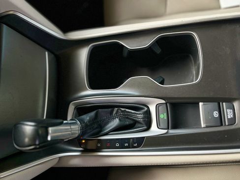 Used 2018 Honda Accord EX-L image 55