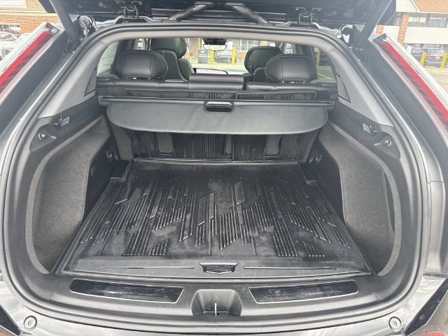 Certified 2025 Cadillac Optiq Luxury 2 w/ LPO, Floor Liner Package AWD/4WD image 26