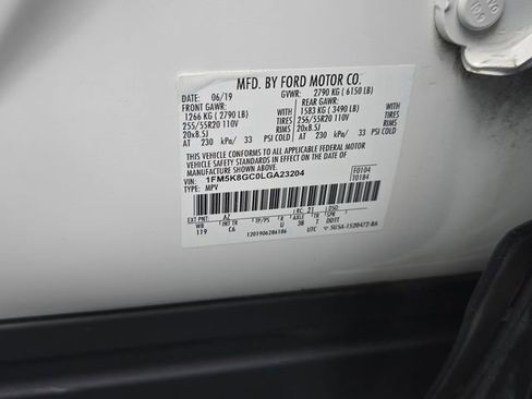 Used 2020 Ford Explorer ST w/ Premium Technology Package image 37