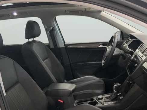 Certified 2024 Volkswagen Tiguan SE AWD/4WD image 13