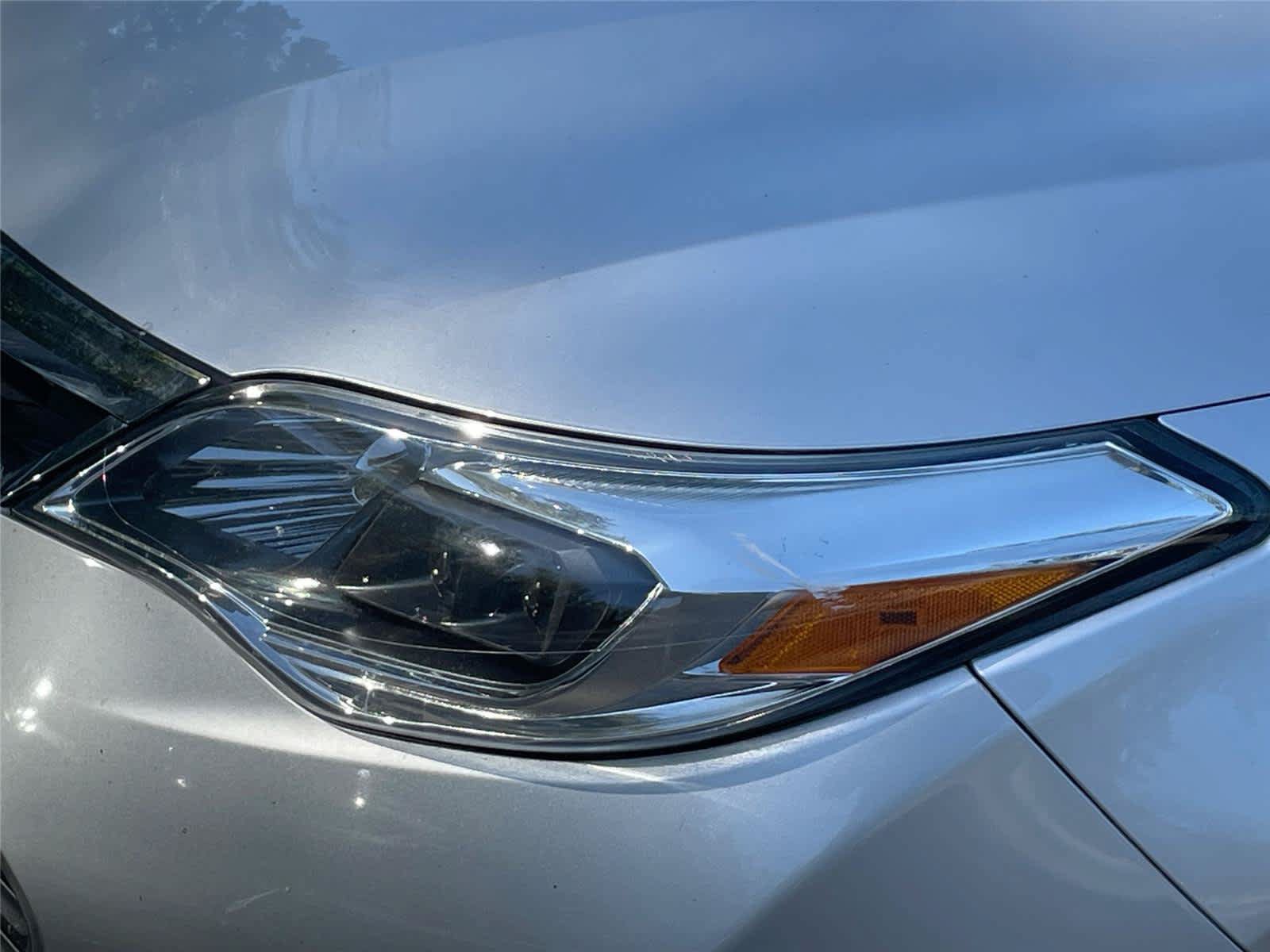 Used 2013 Toyota Avalon XLE Touring FWD image 6
