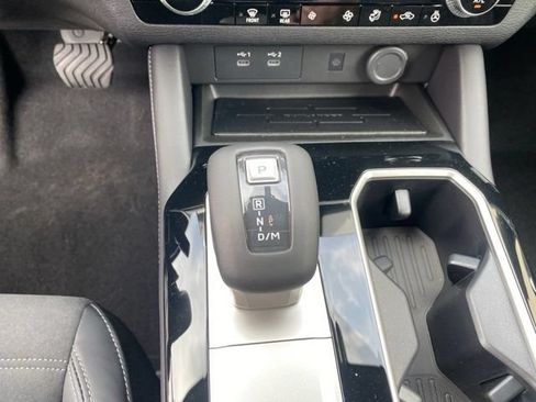 New 2026 Mitsubishi Outlander LE FWD image 15