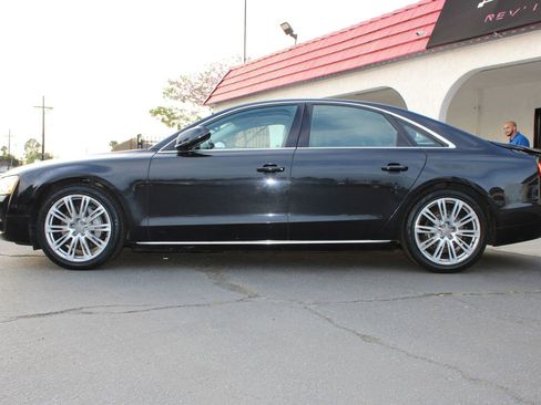 Used 2013 Audi A8 3.0T w/ Driver Assistance Pkg image 14