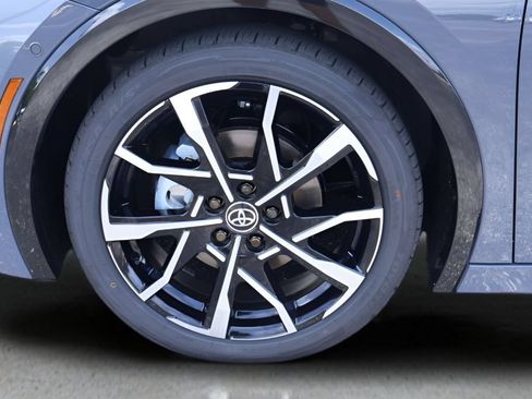 New 2026 Toyota Prius Plug-In Hybrid FWD image 24
