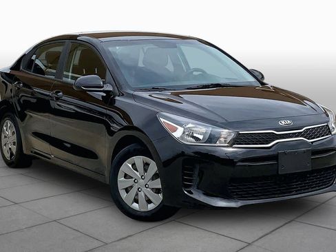 Used 2020 Kia Rio S image 3