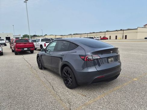 Used 2023 Tesla Model Y Long Range AWD/4WD image 7