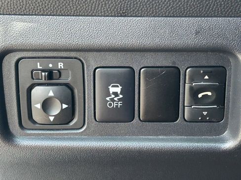 Used 2017 Mitsubishi Mirage ES FWD image 19