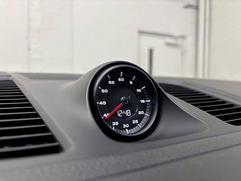 Used 2019 Porsche Cayenne AWD/4WD image 37