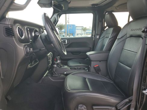 Used 2022 Jeep Wrangler Unlimited Sahara w/ LED Lighting Group image 13