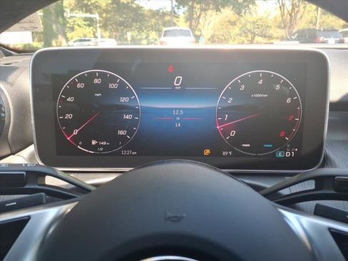 Used 2025 Mercedes-Benz C 300 4MATIC Sedan image 17