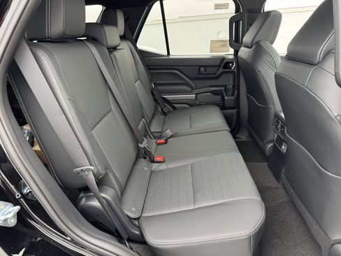 New 2026 Toyota 4Runner TRD Sport Premium AWD/4WD image 5