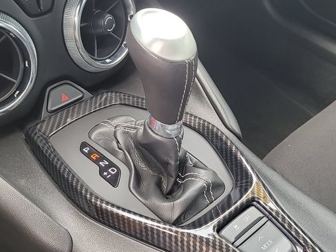Used 2023 Chevrolet Camaro LT w/ Technology Package RWD image 19